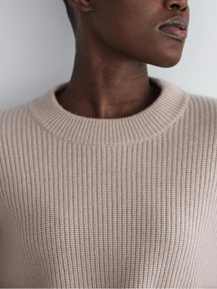 The Curated Chunky Crew Cashmere Sweater In Panna Cotta Size Xs Euc — image 4 of 6